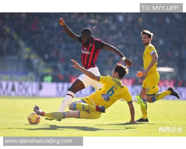 2007年AC米兰对决经典赛事回顾与精彩瞬间解析