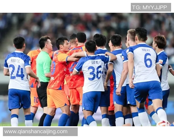 北控与八一激战正酣CBA联赛精彩对决引发球迷热议