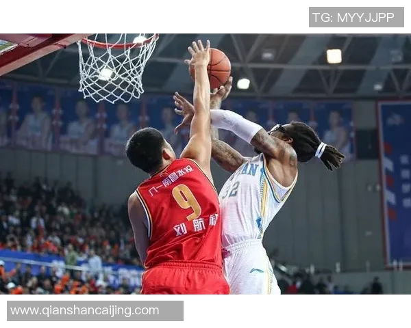 南非男篮与俄罗斯男篮激战正酣谁将赢得这场精彩对决